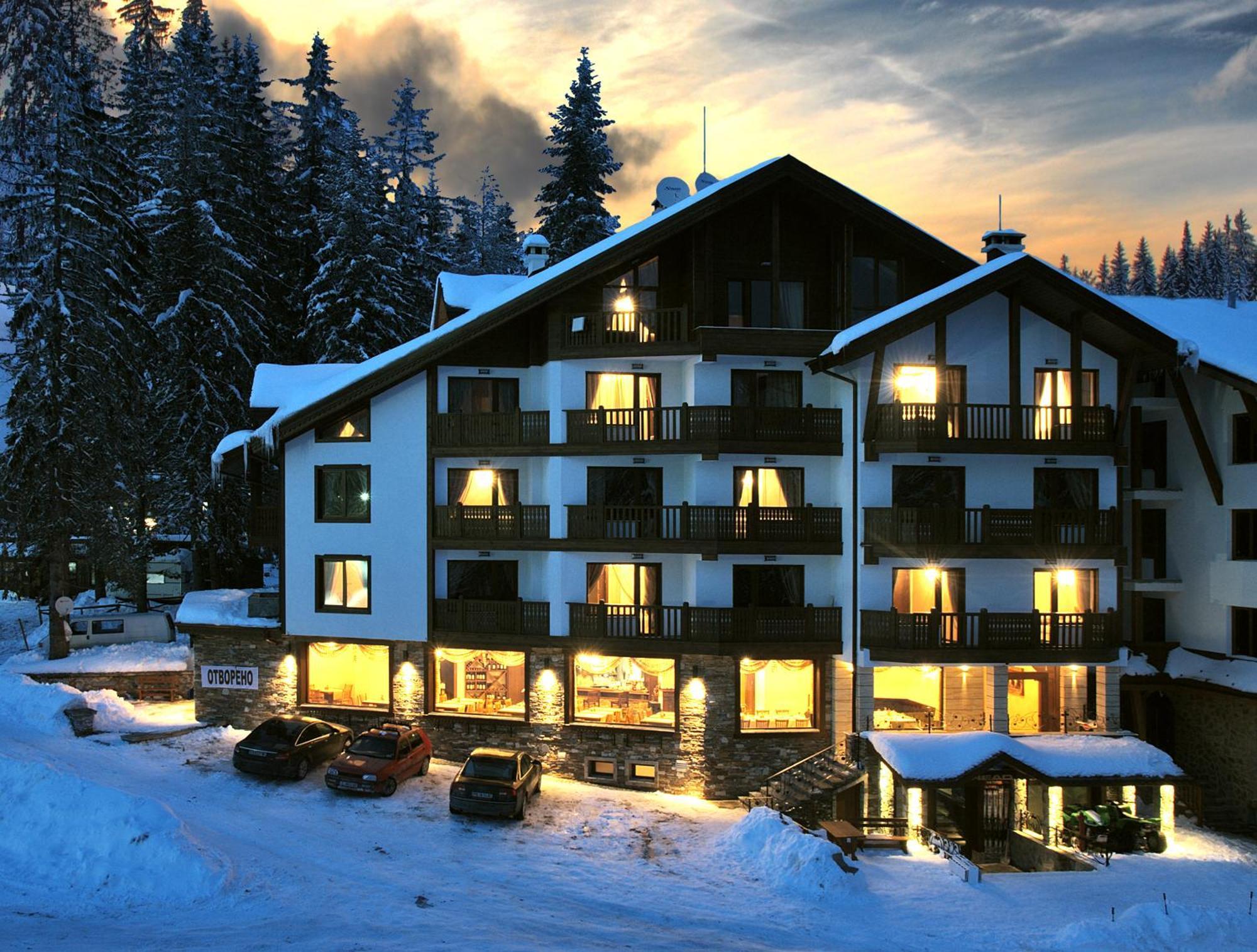 Hotel Iva & Elena Pamporowo Zewnętrze zdjęcie