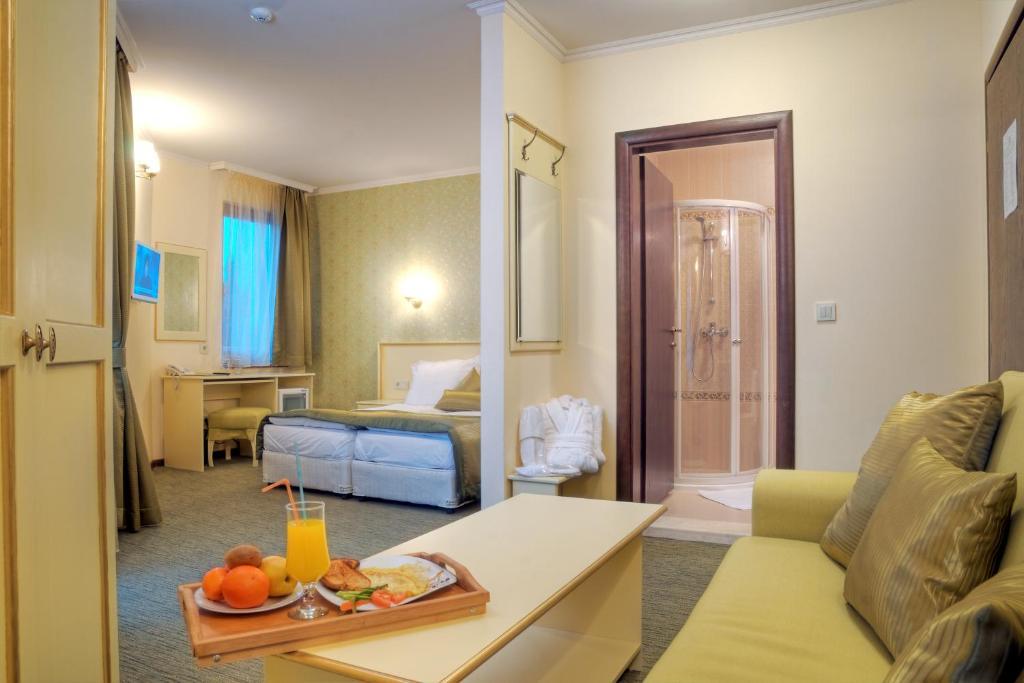 Hotel Iva & Elena Pamporowo Zewnętrze zdjęcie